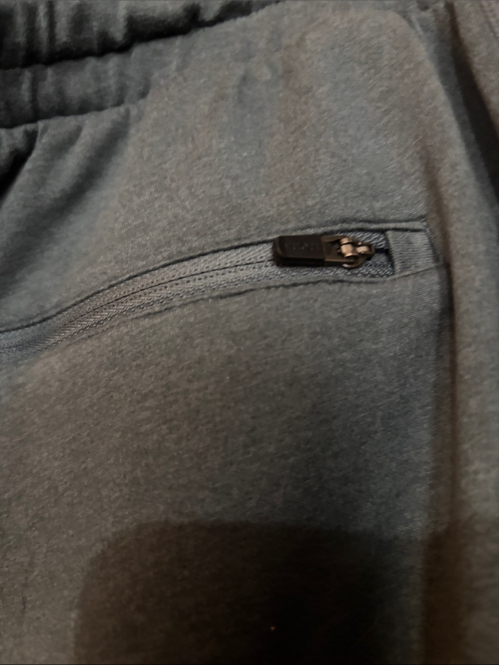 Men’s Vuori Shorts - Picture 6 of 8